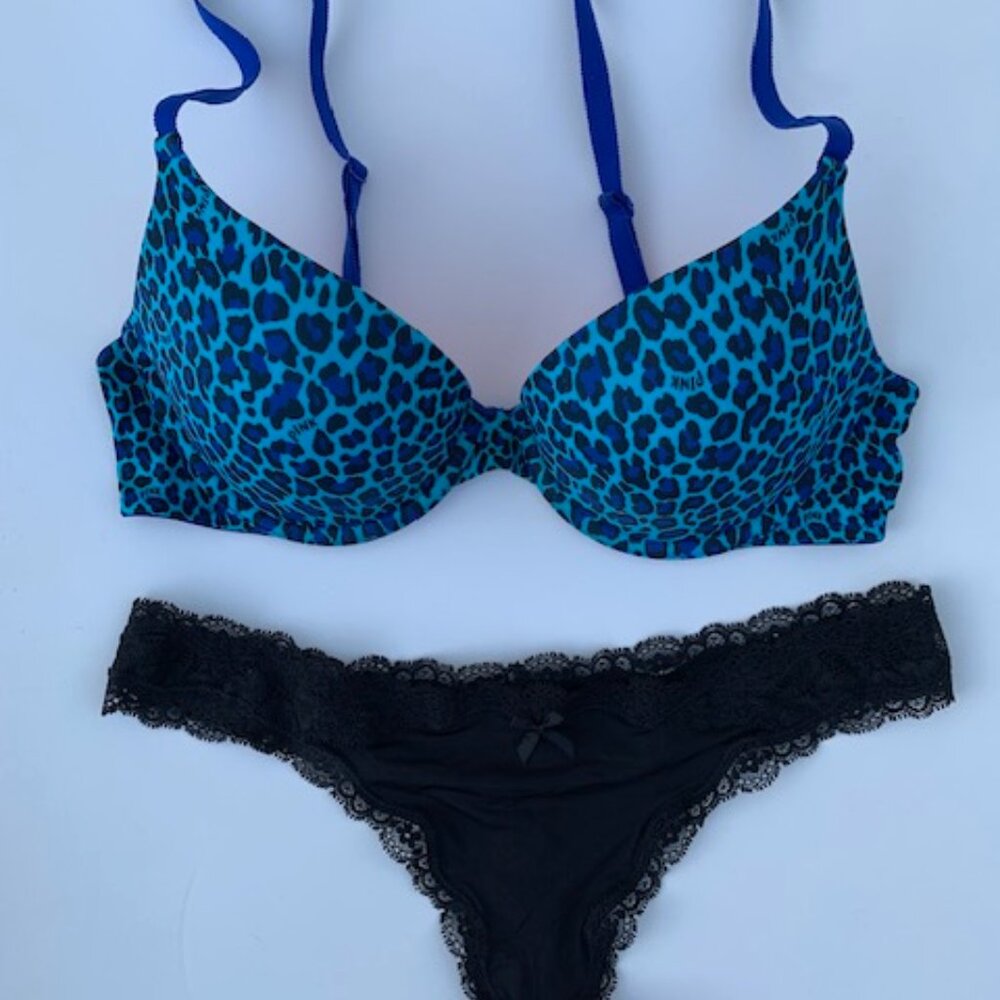 VICTORIA'S SECRET PINK Sexy Push-up Bra Blue Underwire 36B – Free Black Thong